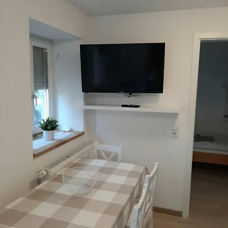 Apartamento Fiore Gaestezimmer *